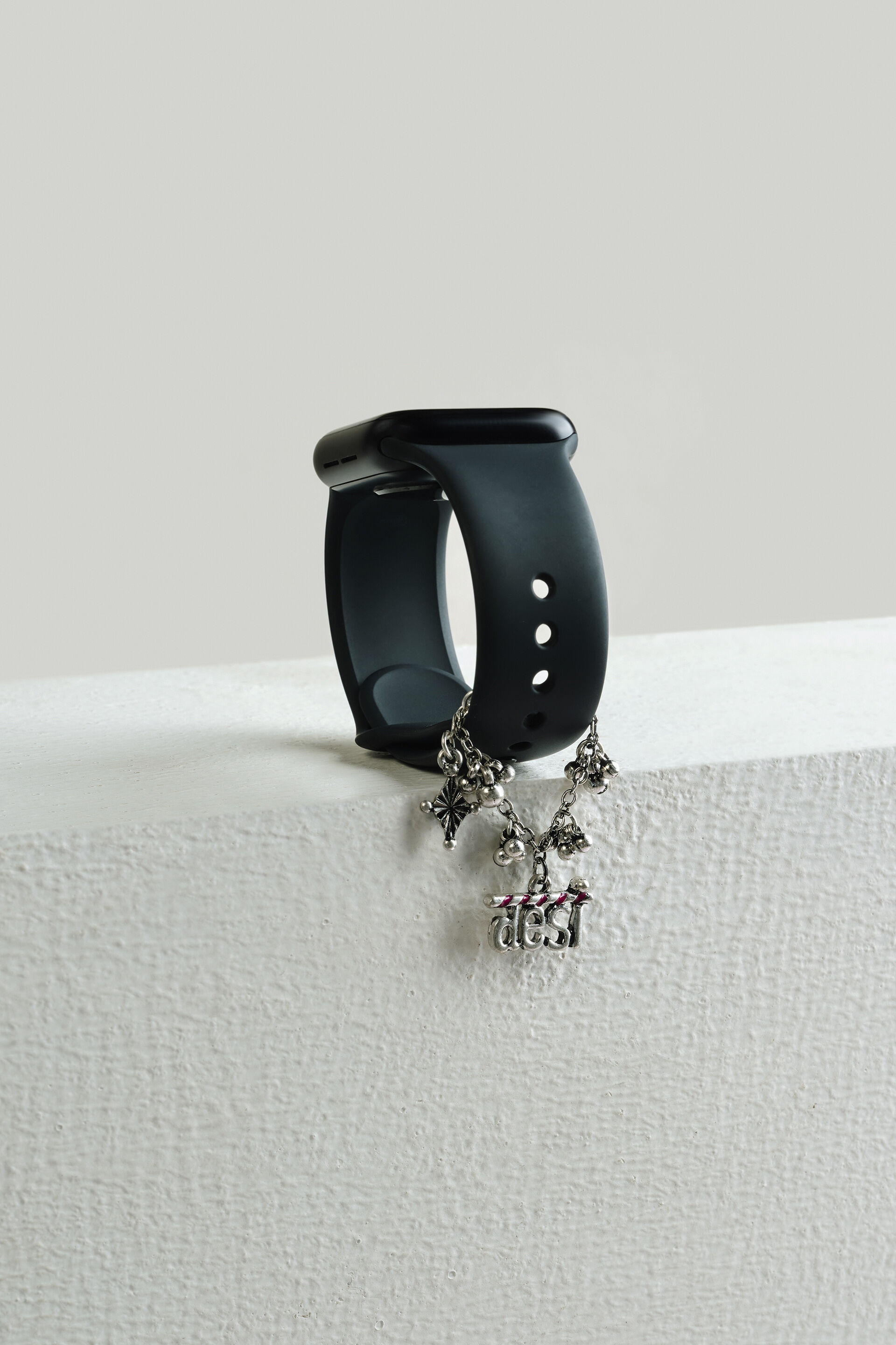 Desi Letter Watch Charm, , image 3